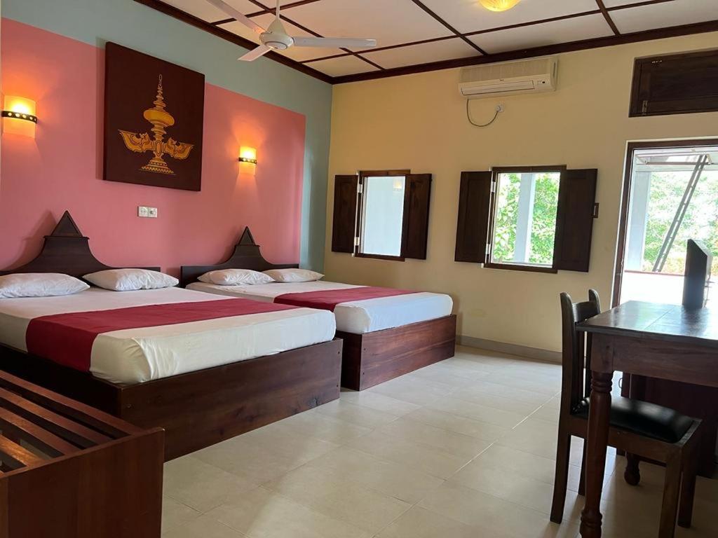 The Triangle Hotel Anurâdhapura Chambre photo