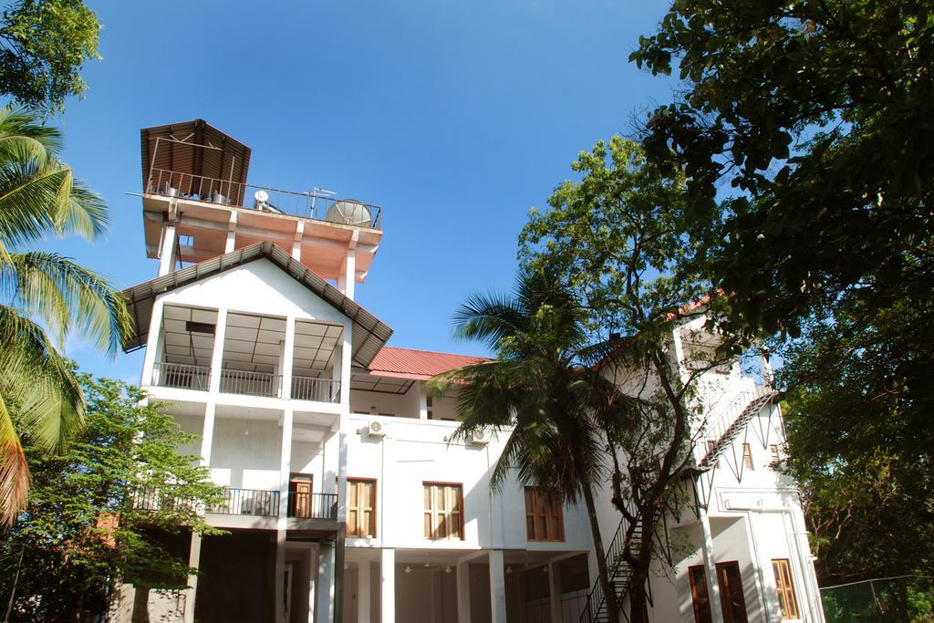 The Triangle Hotel Anurâdhapura Extérieur photo